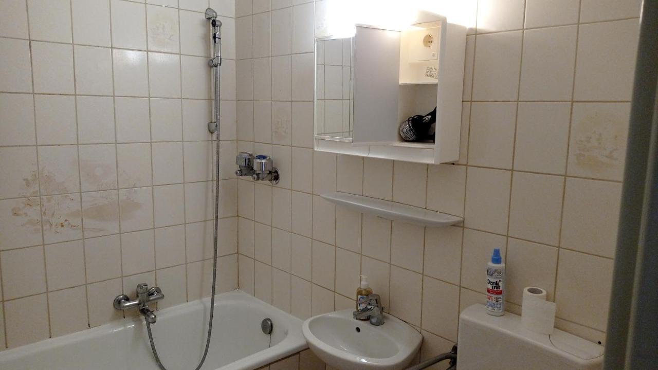 Einzimmerwohnungmit Grossem Balkon Mietersheim Exterior photo